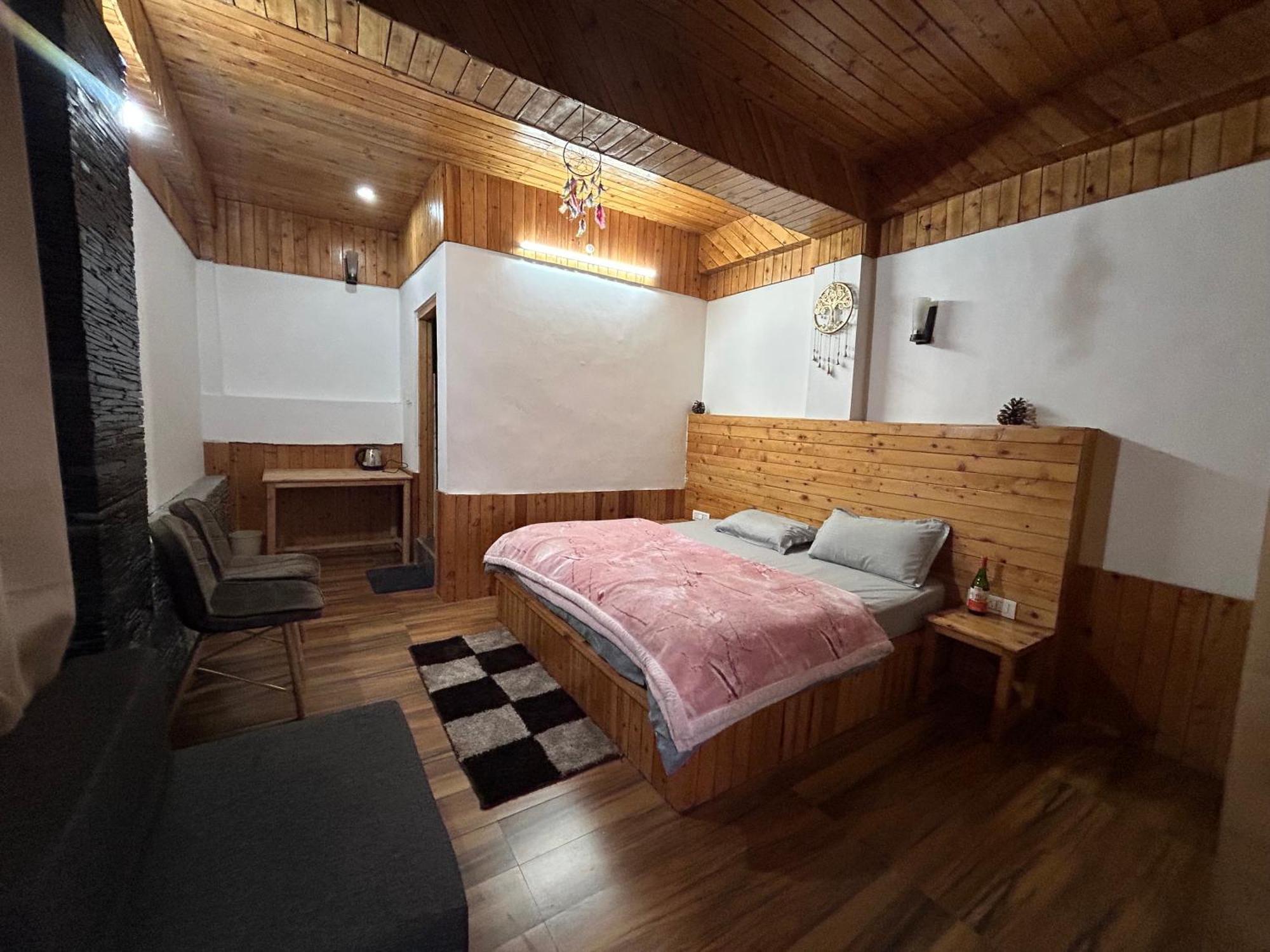The Himalayan Sukoon Villa Near Jibhi Banjar Ngoại thất bức ảnh